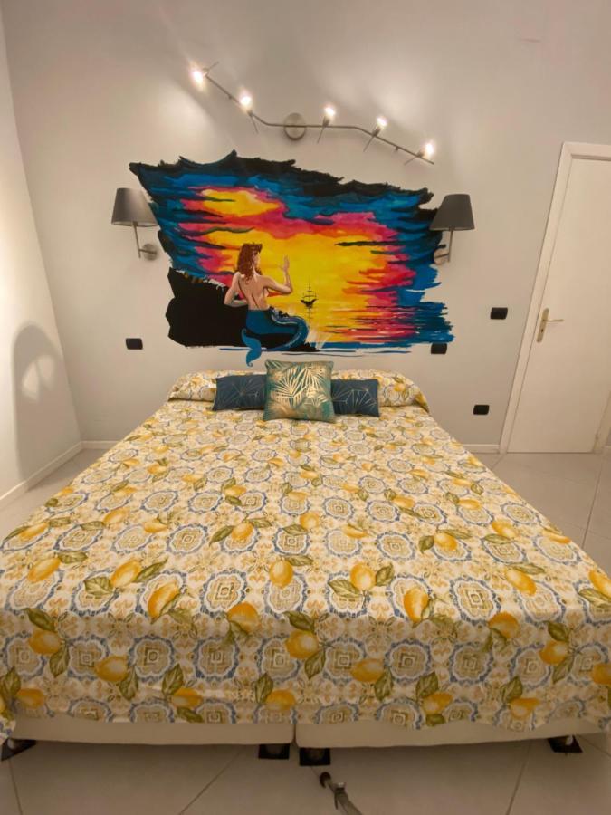 Partenope Comfort Appartement Napels Buitenkant foto