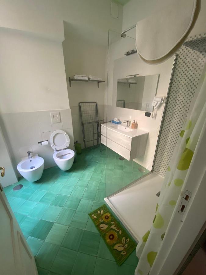 Partenope Comfort Appartement Napels Buitenkant foto