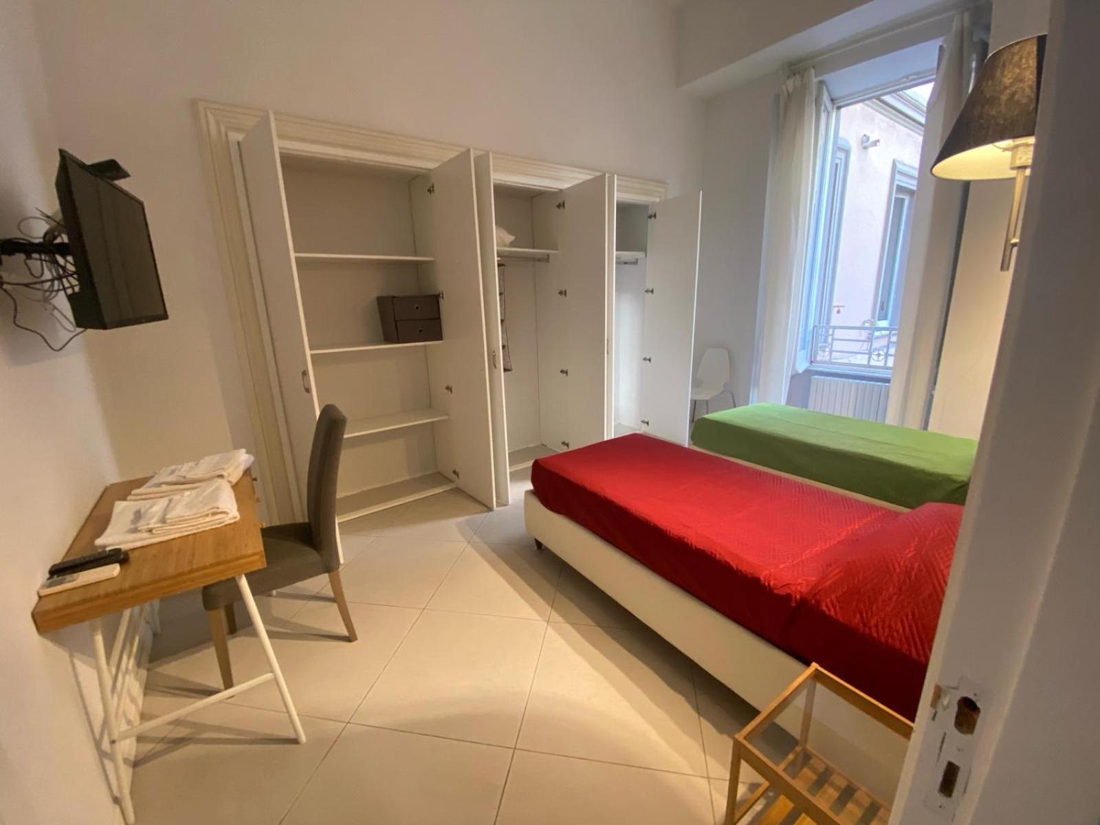 Partenope Comfort Appartement Napels Buitenkant foto